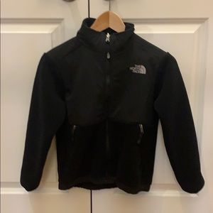 North Face black youth Denali jacket